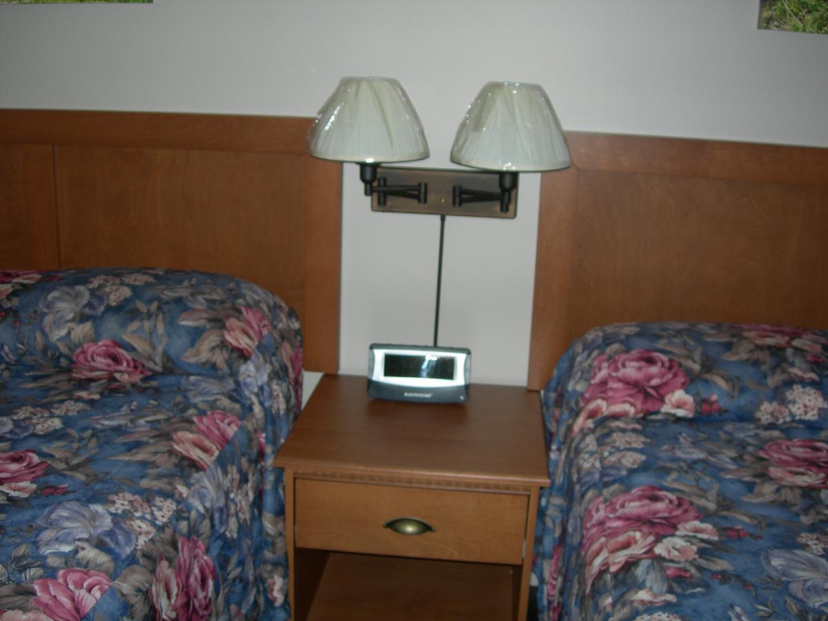 Hotel Motel Arnold Woburn Exterior photo
